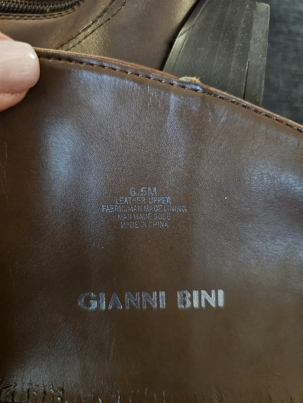 Gianni Bini Sz 6.5 Chain Detail Tall Brown leather Riding boots